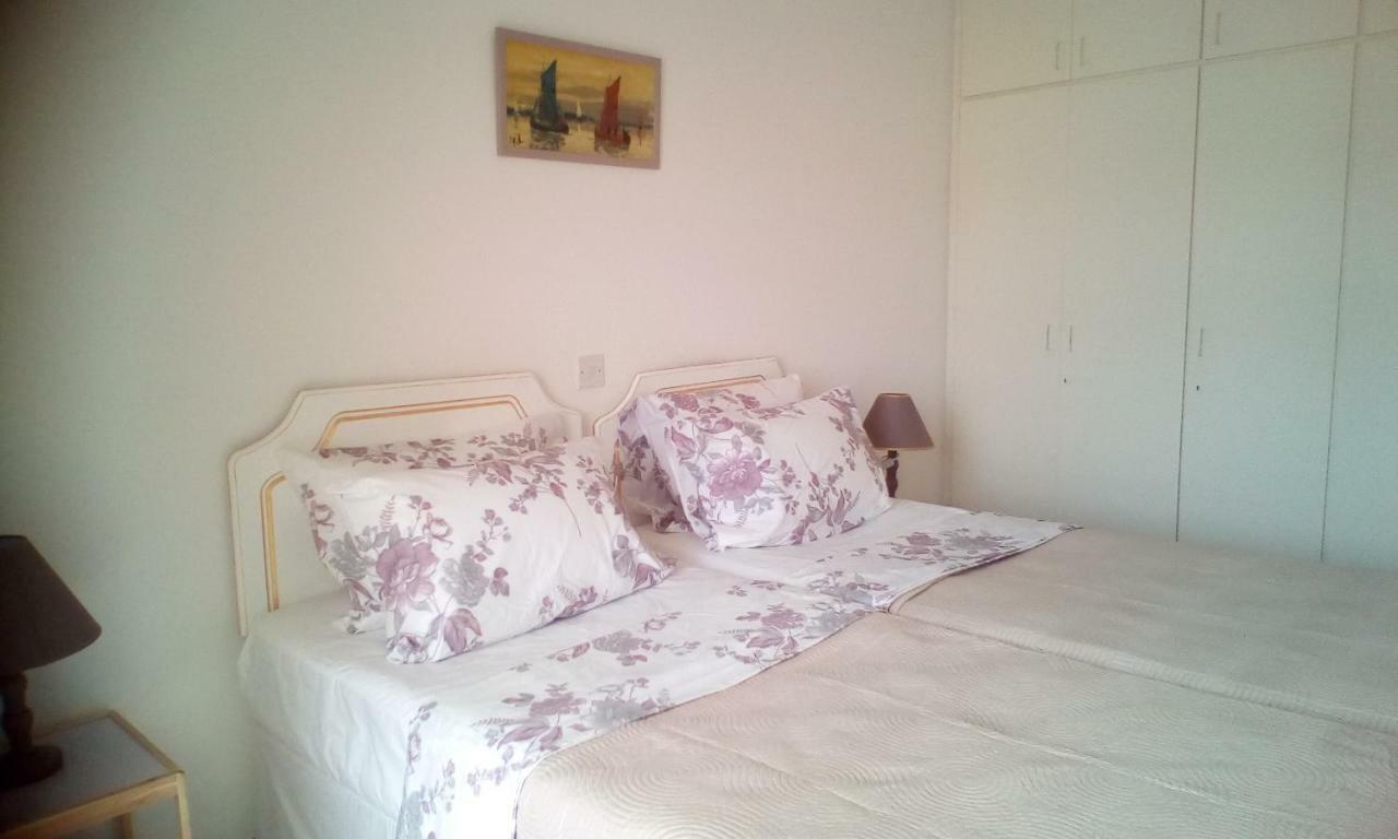 Appartement Limnaria West Park à Paphos Extérieur photo