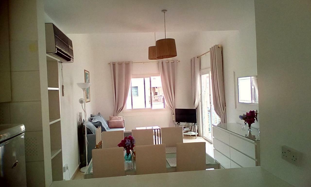 Appartement Limnaria West Park à Paphos Extérieur photo