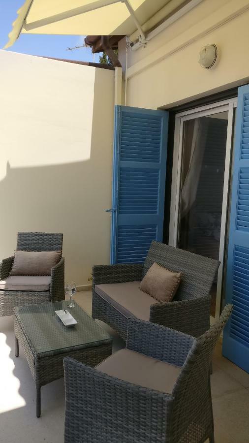 Appartement Limnaria West Park à Paphos Extérieur photo
