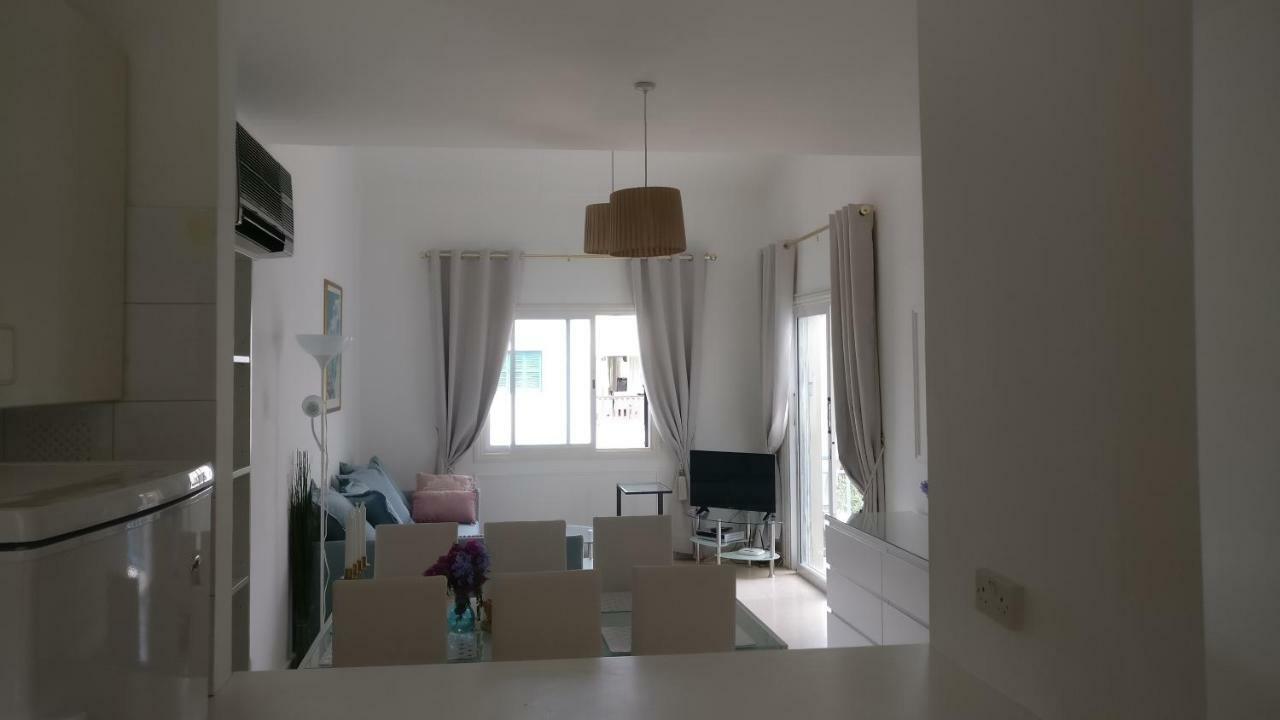 Appartement Limnaria West Park à Paphos Extérieur photo