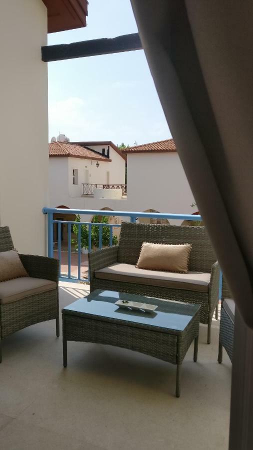 Appartement Limnaria West Park à Paphos Extérieur photo